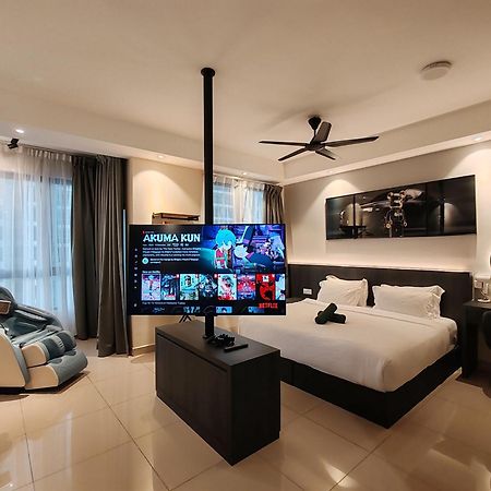 Luxury Couple Suites L Free Netflix L Massage Chair L Bathtub L Wifi 200Mbps L Town Area Bali Residence Malacca Exterior photo