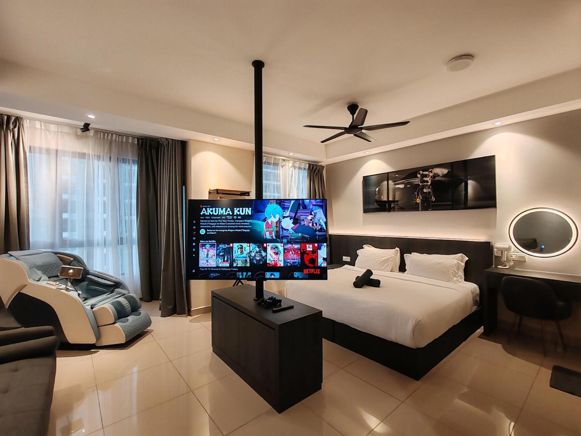 Luxury Couple Suites L Free Netflix L Massage Chair L Bathtub L Wifi 200Mbps L Town Area Bali Residence Malacca Exterior photo